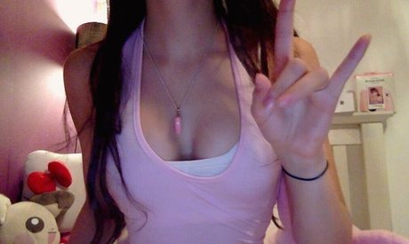 Partbunny pornographic model pic