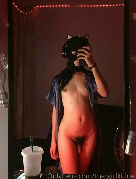 Thatgirlkhloe pornstar nude photo