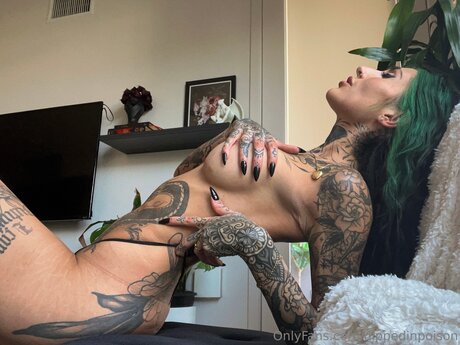 Dippedinpoison model erotic archive