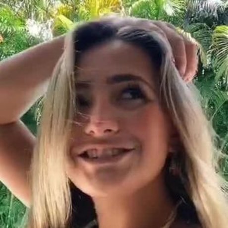 Juliana Sanchez perfect star pictures