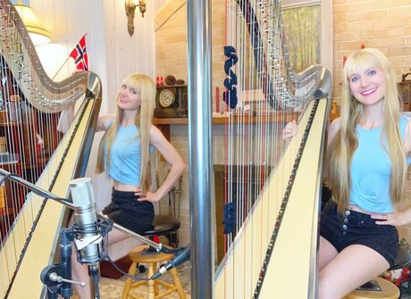 Camille And Kennerly exclusive star gallery