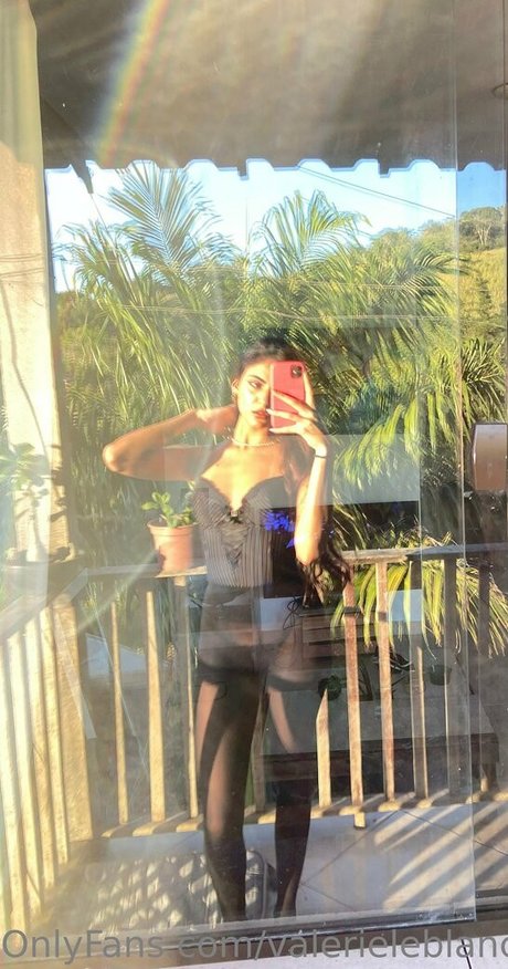 valerieleblanc exclusive star pictures