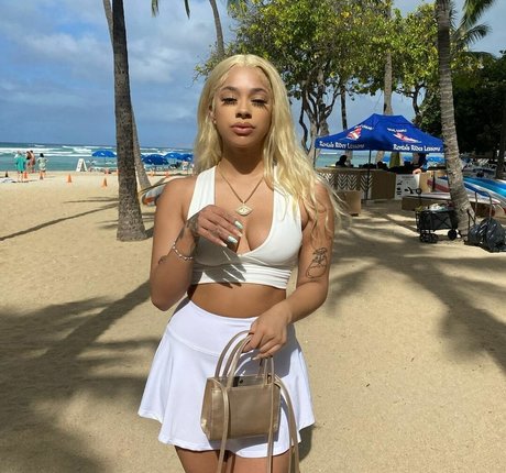 kilograhm beautiful pornstar pic