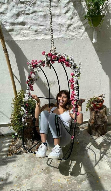 estelagomez perfect actress picture