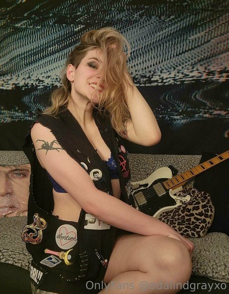 adalindgrayxo exclusive pornstar photo