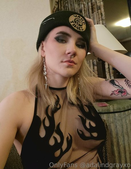 adalindgrayxo art model archive