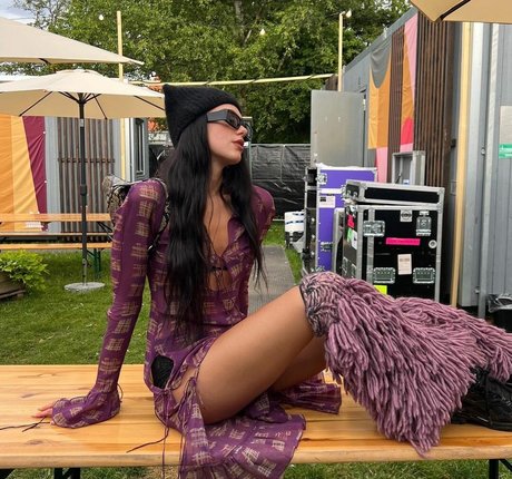 handjob onlyfans free photo