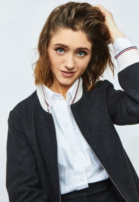 Natalia Dyer pornstar sexy photo