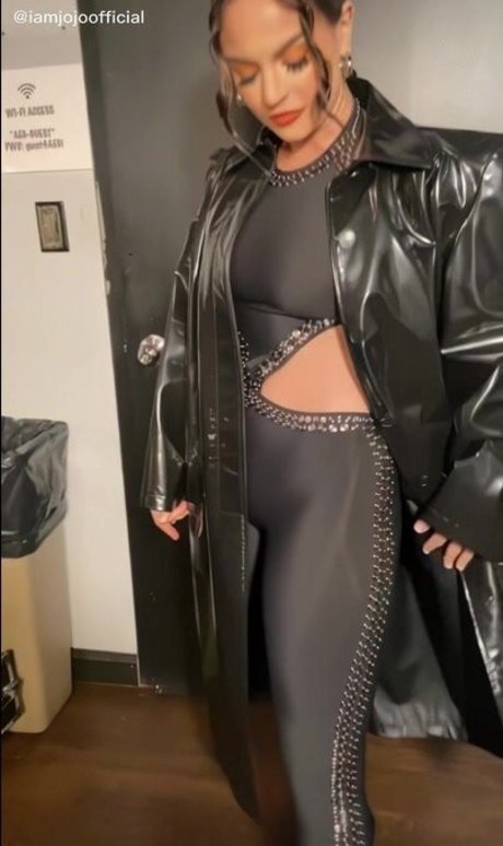 Joanna Jojo Levesque free actress img