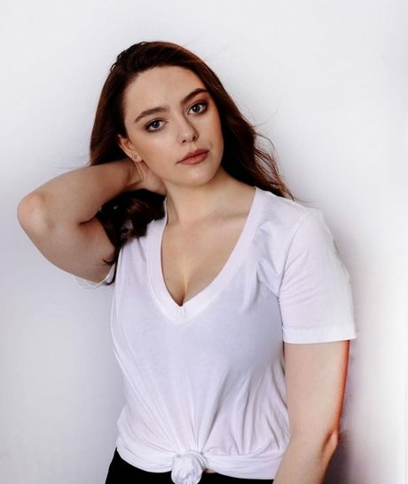 Danielle Rusell top star galleries