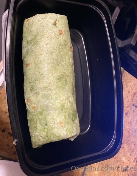 diydes free model photos