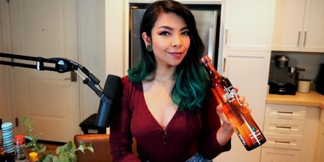 Aileen Senpai nice model pictures