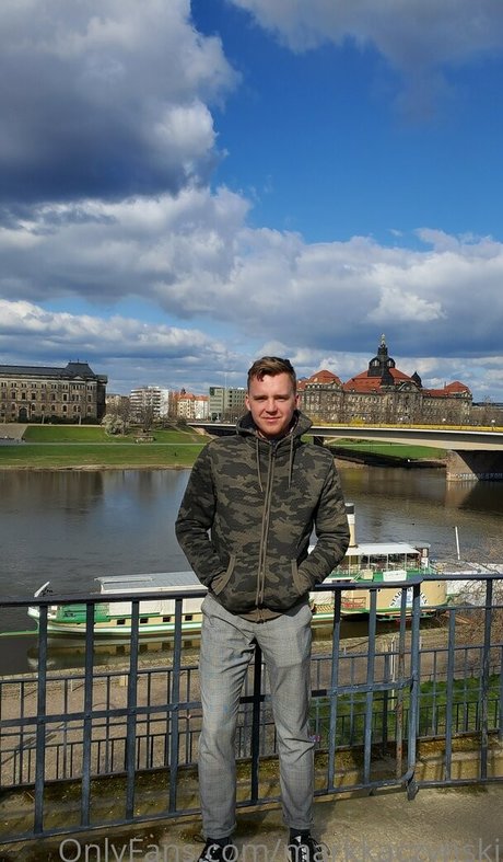 sucking tits onlyfans free sex pictures