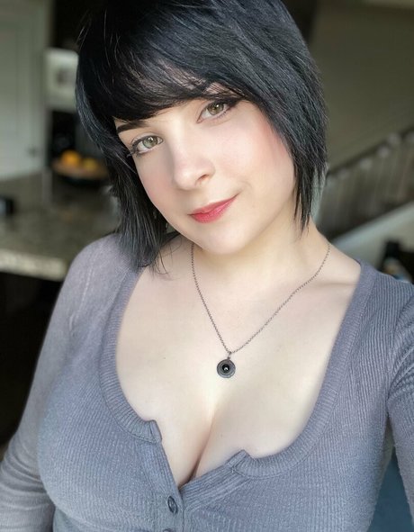 Hiso Neko star nice photo