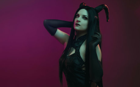 Hiso Neko pretty actress pic