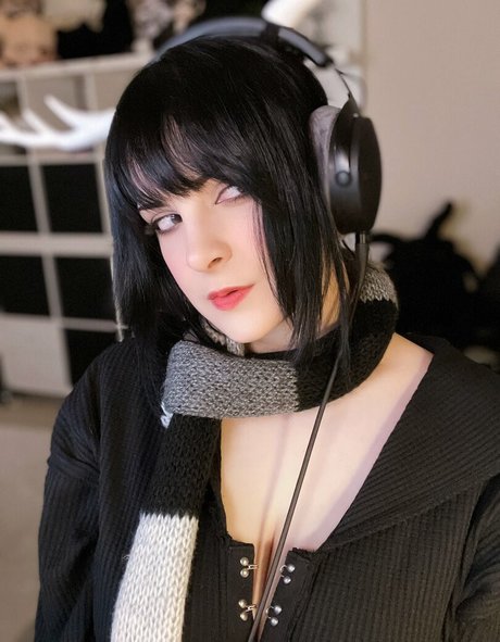 Hiso Neko sex model galleries