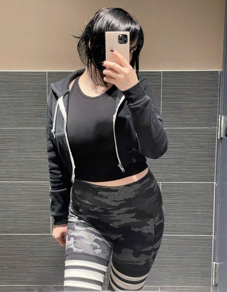 Hiso Neko pornstar high quality image