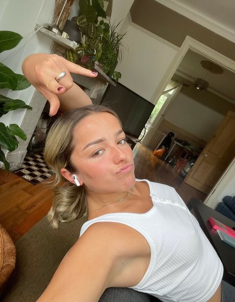 Ailish Morrison star sex galleries