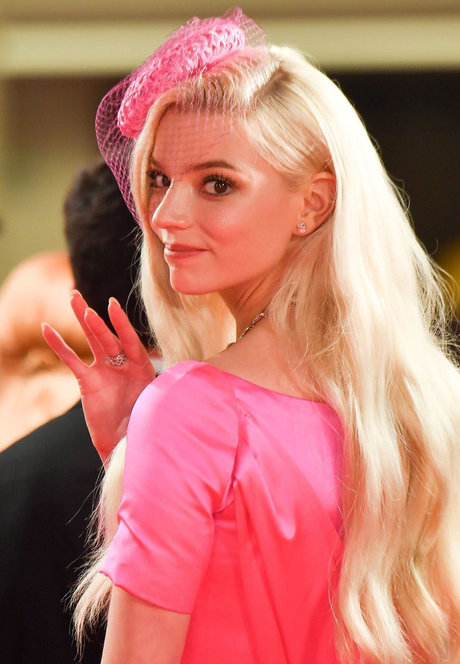 Anya Taylor Joy hd pornstar galleries