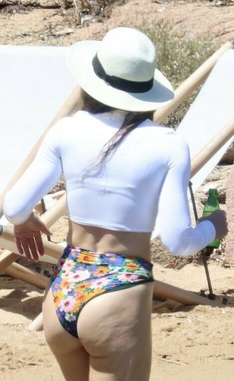 Jessica Biel sex actress image