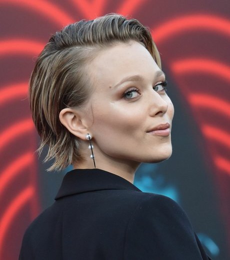 Ivanna Sakhno high quality actress archive