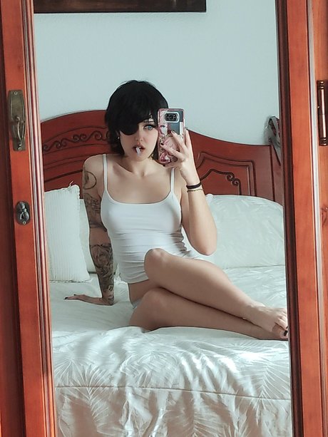 Nyukix pornstar sexy photo