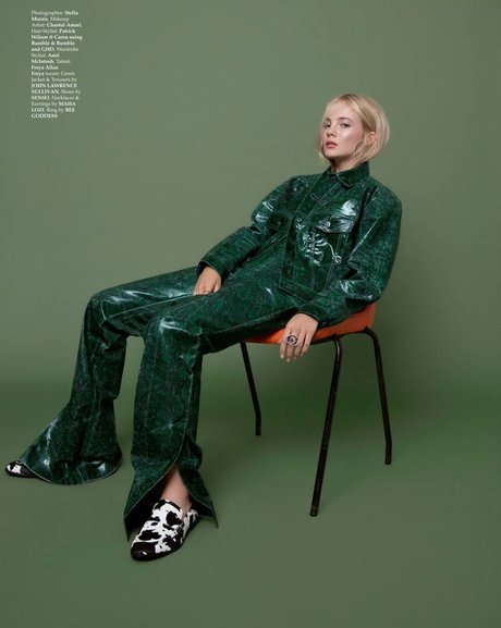 Freya Allan pornstar erotic image