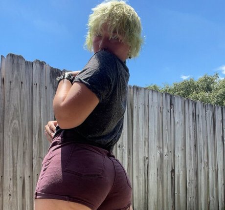 Rottenpixy pornstar erotic photos