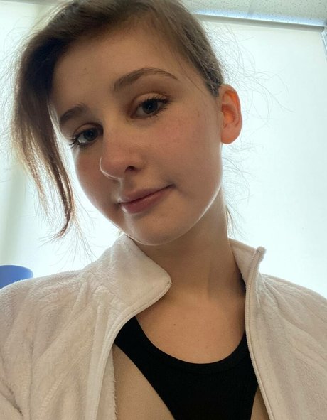 Zefirka natsuki hd model image