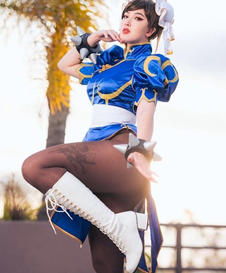 Caytie Cosplay top actress pictures