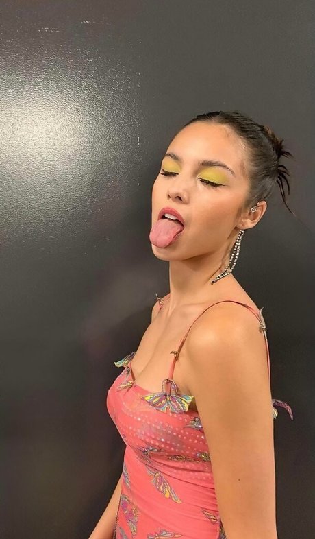 Olivia Rodrigo model naked pictures