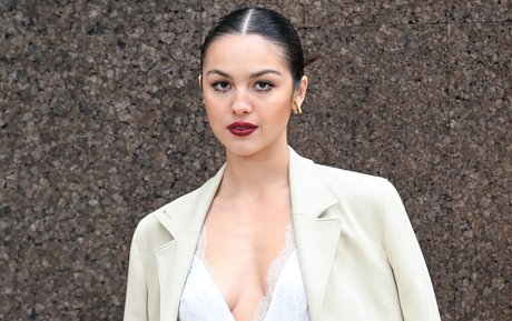 Olivia Rodrigo nude actress pic