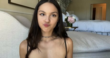 Olivia Rodrigo pornographic star images