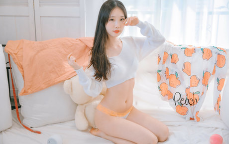 Pureding xxx actress images