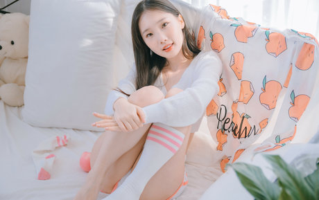 Pureding exclusive pornstar picture