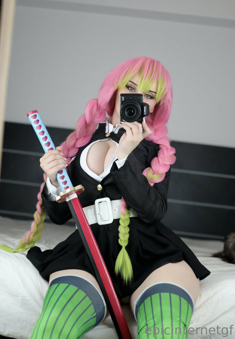 open legs onlyfans sexy naked pic