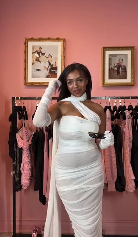 Daphne Blunt beautiful actress photos