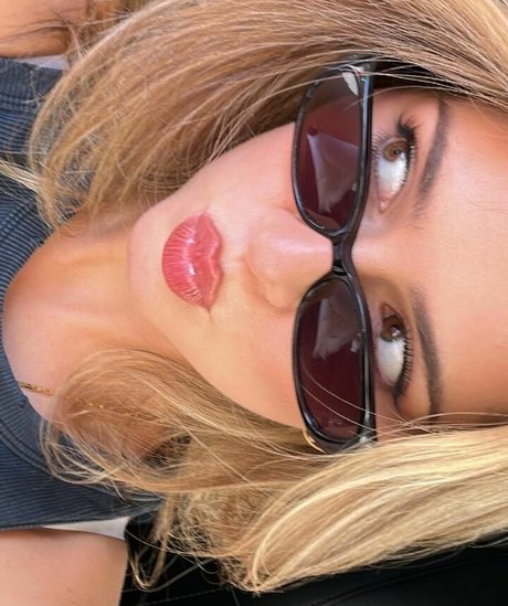 Jessy Hartel erotic model img