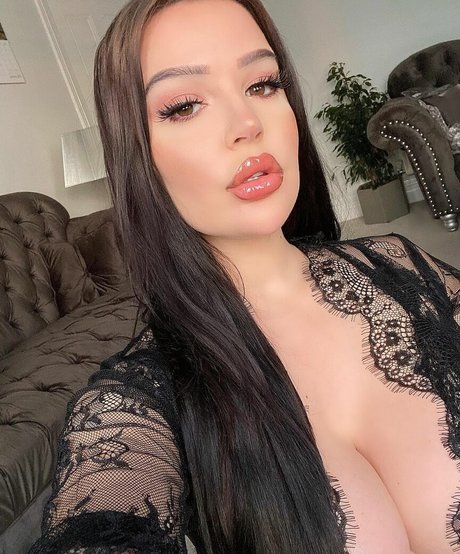 Elizabeth Georgina pornstar beautiful picture