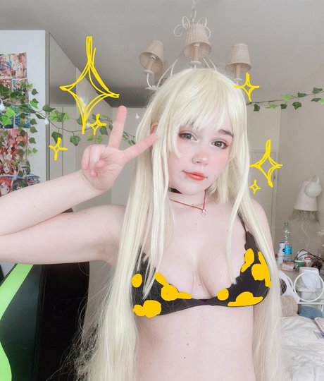 emquizii model perfect pictures