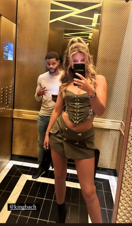 ginger midget onlyfans adult pics