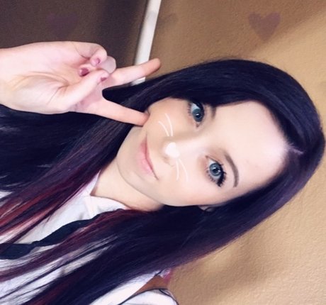 Emmia top pornstar pics