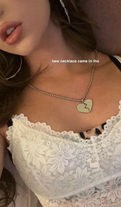 Loren Gray star top gallery