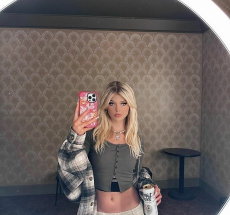 Loren Gray model porn pic