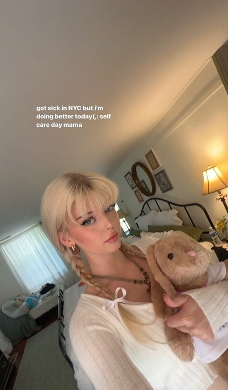 Loren Gray erotic pornstar photos