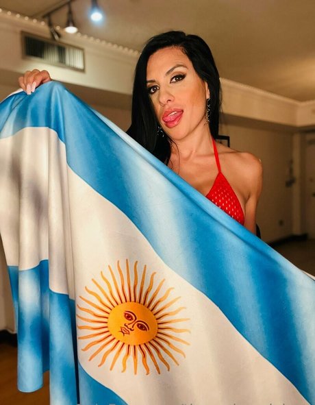 Sandy Love model pornographic pics