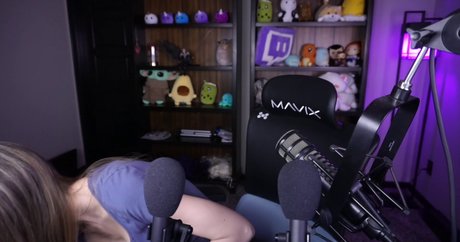 Dizzykitten perfect pornstar pics