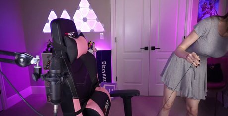 Dizzykitten nice star gallery