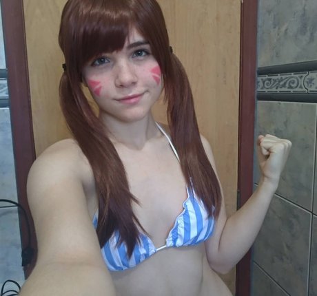 cristinysam top star pictures