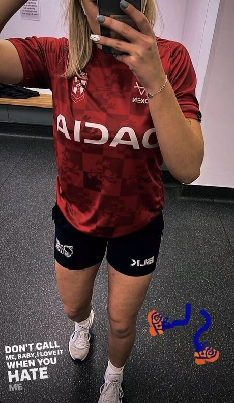 Caitlin Beevers free actress pics